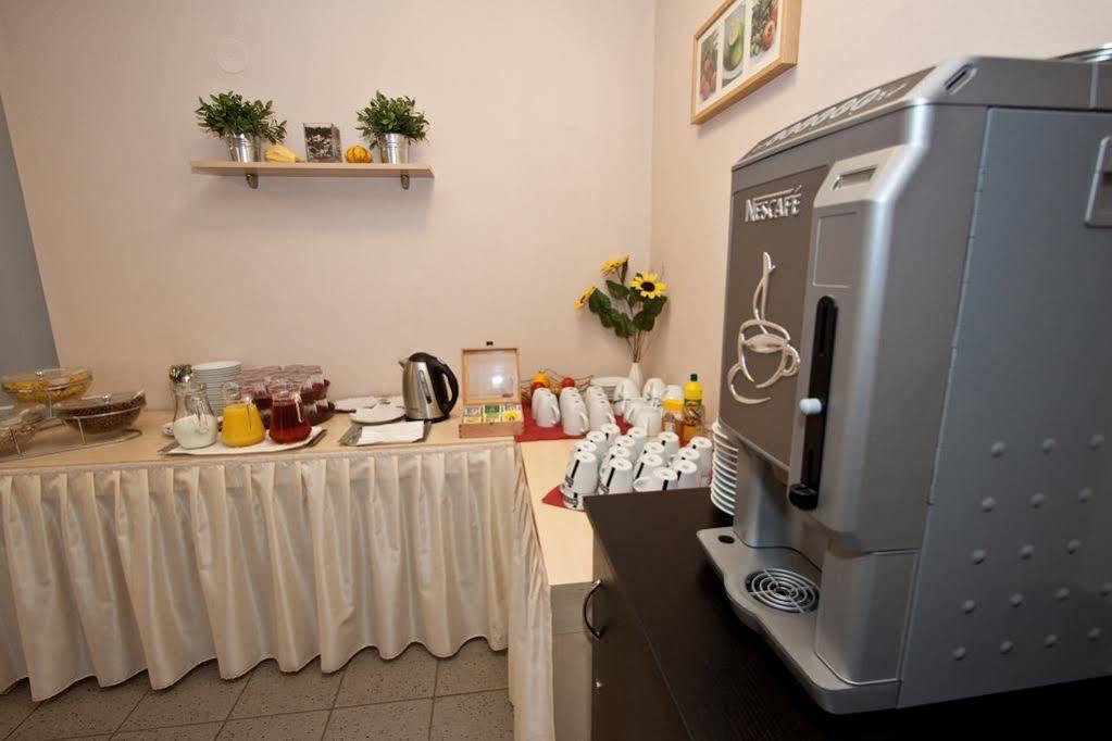 Hotel Albellus เบอร์โน ภายนอก รูปภาพ