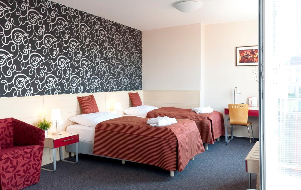 Hotel Albellus เบอร์โน ภายนอก รูปภาพ